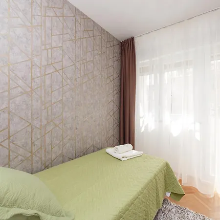 Karla Apartman *